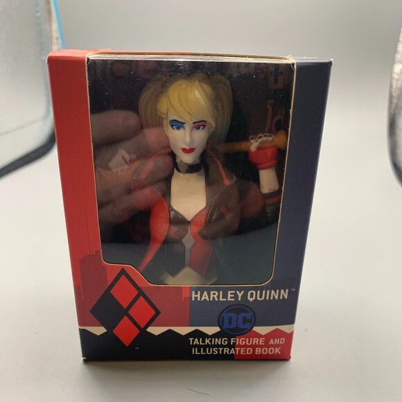 DC Harley Quinn Talking Figure & Illustrated Book NEW IN PACKAGE - Picture 1 of 3